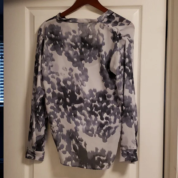 H&M blouse - Picture 5 of 6